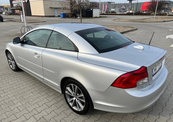 Volvo C70 cena 51500 przebieg: 224000, rok produkcji 2011 z Wrocław małe 742